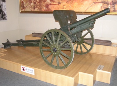 厂家定做各种等比例山炮模型，92式步兵炮金属模型
