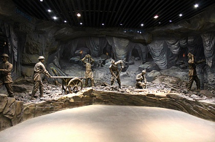 竹山国际绿松石博物馆雕塑制作